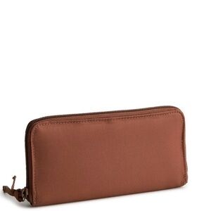 NEW Vera Bradley Brown Zipper Wallet